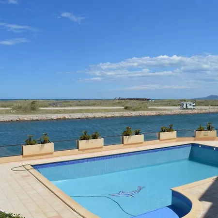 4 Pers Avec Piscine Et Parking - Fr-1-225d-223 * Saint-Cyprien (Pyrenees-Orientales)